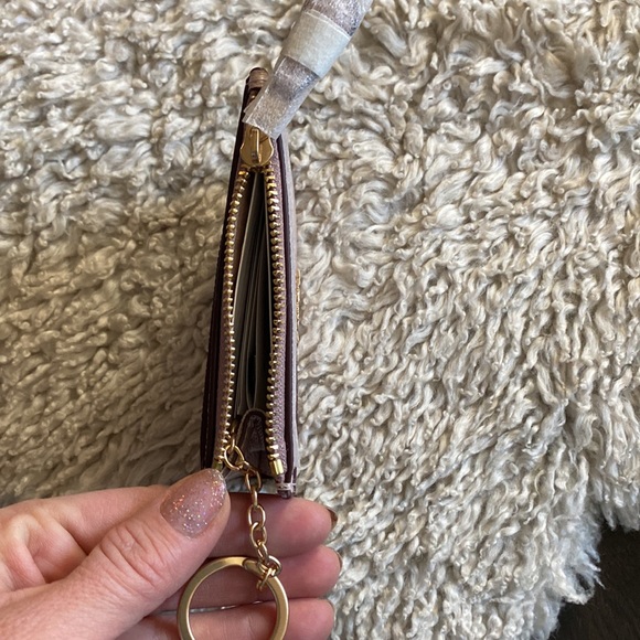 NWT Mauve Coach Mini Wallet with Keychain, still in packaging - Picture 5 of 6